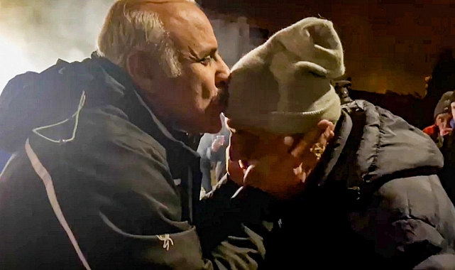 BAŞKAN ZORLUOĞLU MARAŞ’TA DEPREMZEDELERLE YAKINDAN İLGİLENİYOR