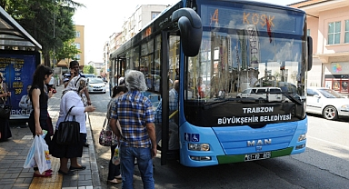 BÜYÜKŞEHİR’DEN DEPREMZEDELERE ÜCRETSİZ ULAŞIM İMKÂNI