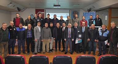 BÜYÜKŞEHİR’DEN İLÇE BELEDİYELERİNE VEKTÖRLE MÜCADELE EĞİTİMİ