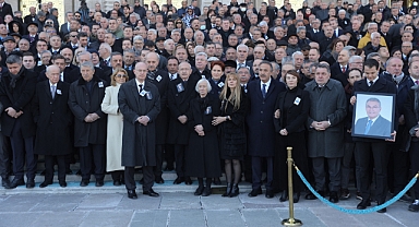 DENİZ BAYKAL SON YOLCULUĞUNA UĞURLANDI