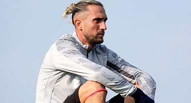 DJANİNY DE GİTTİ; SAĞ KANADA 3 ADAY!