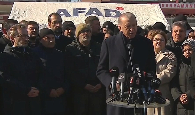 ERDOĞAN: DEPREMLERDEN ETKİLENEN AİLELERE 10 BİN LİRA DESTEK VERİLECEK