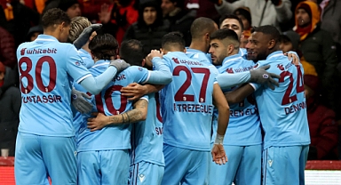 EVİNDEKİ BU 3 MAÇ KADERİ BELİRLEYECEK