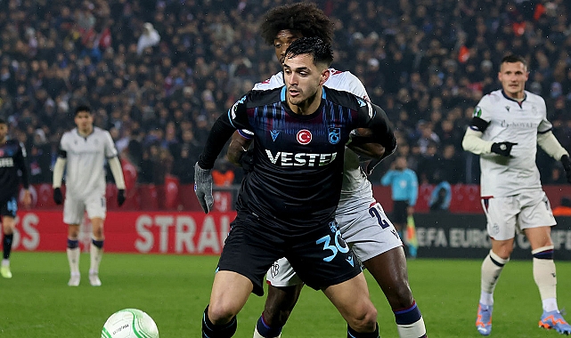 HÜCUMDA UMUT YİNE MAXİ GOMEZ!