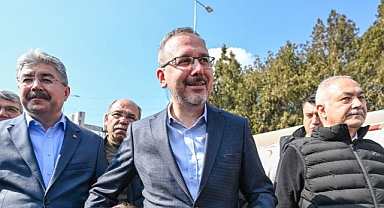 KASAPOĞLU: SPOR SAHALARI SİYASET ALANLARI DEĞİLDİR