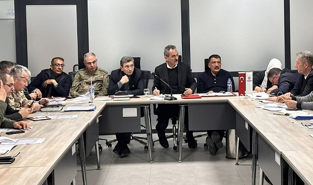 MEB'DEN DEPREMZEDE ÖĞRENCİLER İÇİN AÇIKLAMA