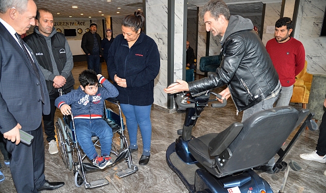 MURAT AMCASINDAN MİNİK BURAK’A ÇİFTE SÜRPRİZ