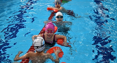 SPOR KOMPLEKSİ VATANDAŞLARIN AKININA UĞRUYOR!