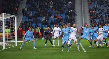 ŞUBAT TRABZON'U ISITTI, RAKİPLERİ ÜŞÜTTÜ!