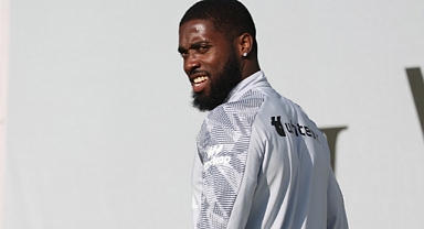 UMUT BULUT’DAN 11 YIL SONRA DJANİNY