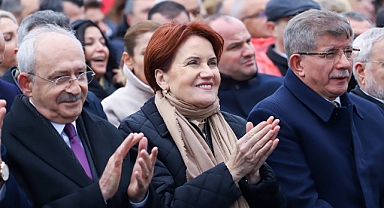 AKŞENER : ÇANAKKALE’DE ETTİĞİMİZ KARDEŞLİK YEMİNİNİ BOZAN BİZ OLMAYACAĞIZ