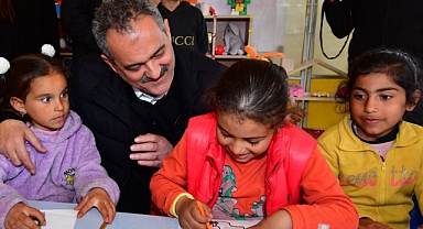 BAKAN ÖZER: 202 BİN 817 ÖĞRENCİNİN NAKİL İŞLEMİNİ GERÇEKLEŞTİRDİK