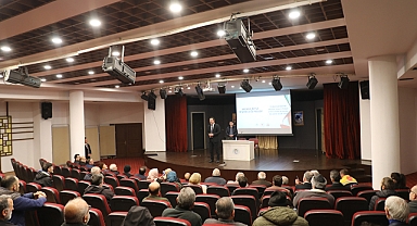 ÇİFTÇİLERE ARONYA YETİŞTİRME SEMİNERİ VERİLDİ