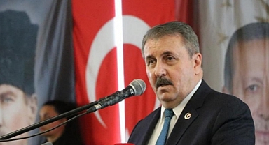 DESTİCİ KIZILAY BAŞKANINI İSTİFAYA ÇAĞIRDI