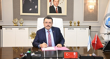 GENÇ’TEN İSTİKLÂL MARŞI MESAJI