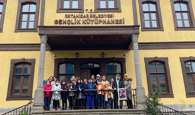 GENÇLİK KÜTÜPHANESİ KİTAP OKUMA ETKİNLİKLERİNİN YENİ MERKEZİ OLDU!