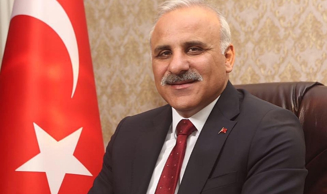 MARAŞ CADDESİ'NİN ZEMİNİ DEĞİŞİYOR