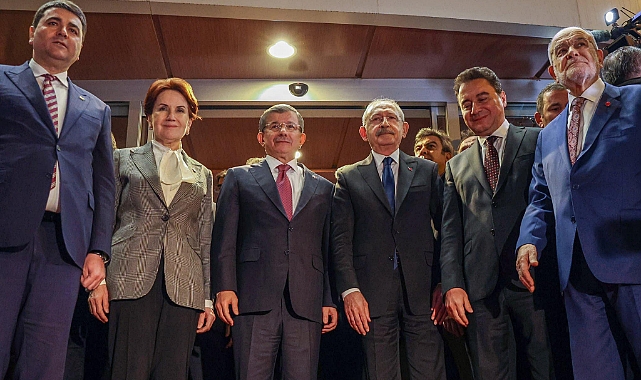 MASA AZ KALSIN YİNE DAĞILACAKTI: MERAL AKŞENER 'YETER' DİYE BAĞIRDI