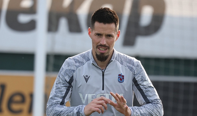 O 3 İSİM YOK VE 2 İSİM DÖNÜYOR