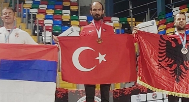 TRABZONSPOR'UN SPORCUSU DÜNYA ŞAMPİYONU OLDU