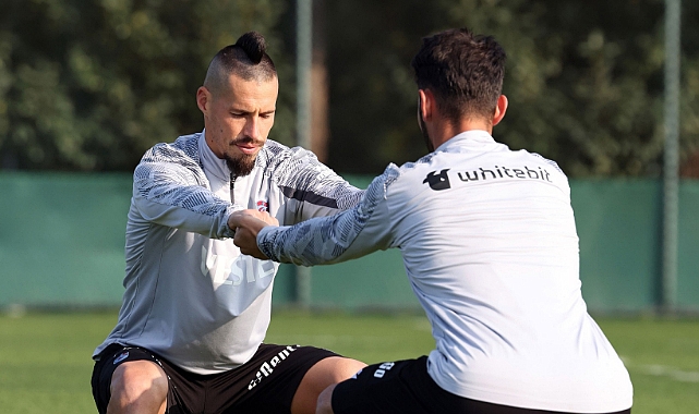 UMUTLAR HAMSİK VE VİSCA'DA!