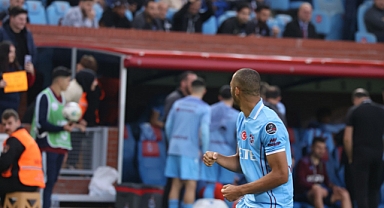 VİTOR HUGO, 'ANNE' MORALİYLE!