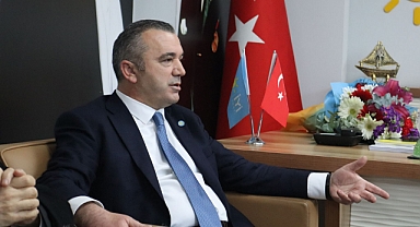 YAVUZ AYDIN, İYİ PARTİ TRABZON TEŞKİLATINI ZİYARET ETTİ