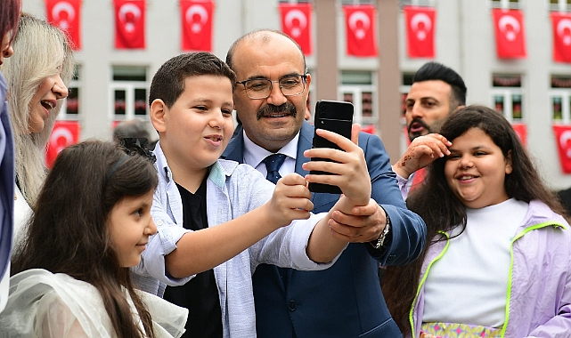 23 NİSAN TRABZON'DA COŞKU İLE KUTLANDI