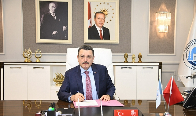 AHMET METİN GENÇ'TEN KADİR GECESİ MESAJI