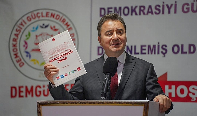 BABACAN: BANA 'BEBECAN' DİYENLER HÂLÂ BİZİM DÖNEMİN MİRASIYLA ÖVÜNÜYOR