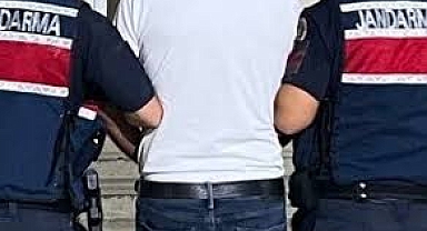 JANDARMA EKİPLERİ 800 BİN TL'LİK SİGARA ELE GEÇİRDİ