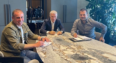 KADER AĞLARINI ERKEN ÖRDÜ