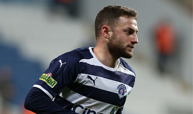 MUSTAFA ESKİHELLAÇ DA LİSTEDE