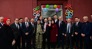 ÖZEL YÜREKLERİN YANINDAYDILAR