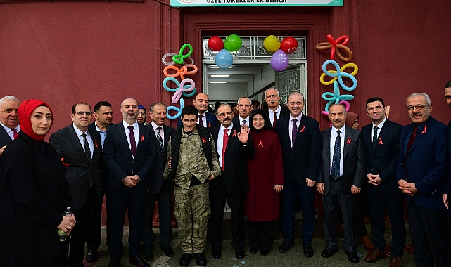 ÖZEL YÜREKLERİN YANINDAYDILAR