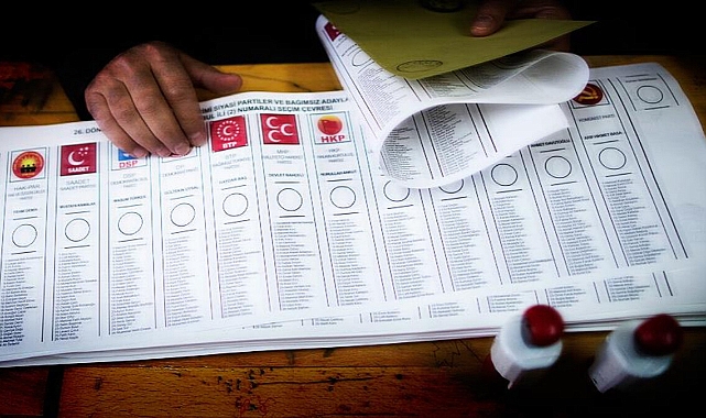 PARTİLERİN VE İTTİFAKLARIN OY PUSULASINDAKİ YERLERİ BELLİ OLDU