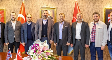 TSİAD YÖNETİMİ TRABZONSPOR'U ZİYARET ETTİ...