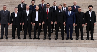 YÖNETİMDEN U DÖNÜŞÜ