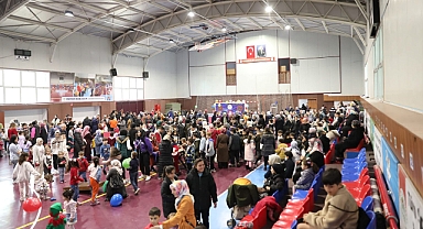 AKÇAABAT’TA EN RENKLİ ANNELER GÜNÜ