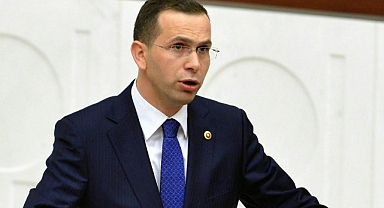 CORA'NIN PAYLAŞIMINA TEPKİ YAĞIYOR!