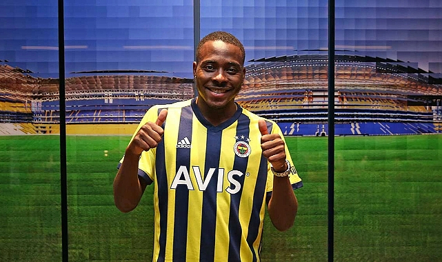 DERBİ ÖNCESİ F.BAHÇE'DE YILDIZ FUTBOLCU SAKATLANDI