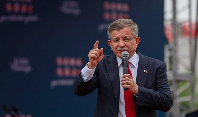 GELECEK PARTİSİ'NDE DEPREM!