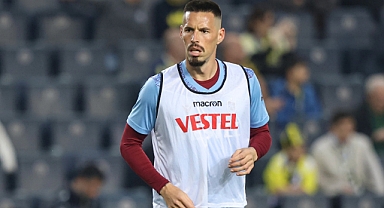 HAMSİK 1 YIL KALMAYI ZORLUYOR!