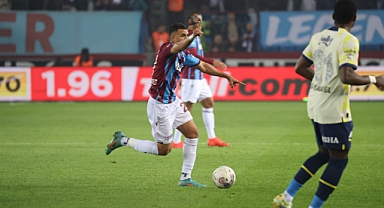 KADIKÖY’DE FIRTINA ESER Mİ?