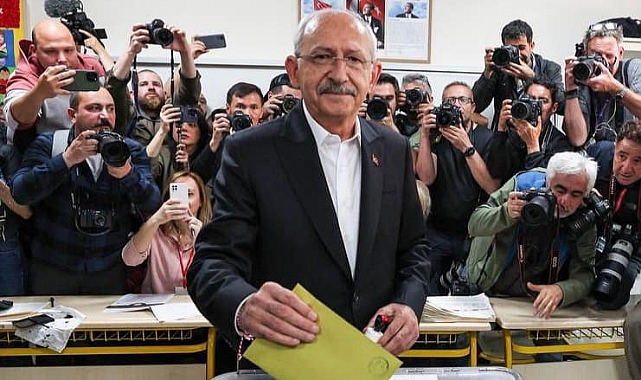 KEMAL KILIÇDAROĞLU OY KULLANDI: 'GÖRECEKSİNİZ, BU ÜLKEYE BAHARLAR GELECEK'