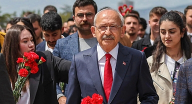 KILIÇDAROĞLU'NDAN GENÇLERE: BU KARANLIK TÜNELDEN ÇIKTIK ÇIKTIK...