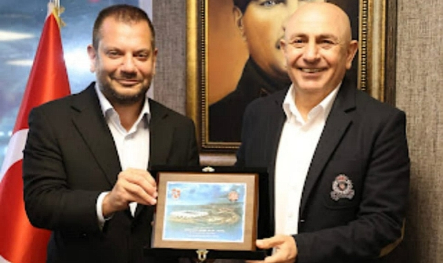 MAÇ ÖNCESİ DOSTLUK YEMEĞİ