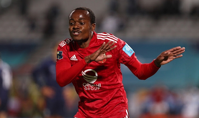 PERCY TAU İLE 1 TAŞLA 3 KUŞ VURULACAK