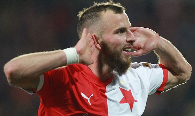 PRAG’İN GOL MAKİNESİ Mİ GELİYOR