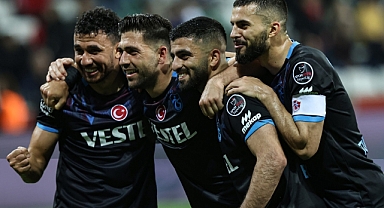 YÖNETİM VE BJELİCA BİR İLK YAŞADI